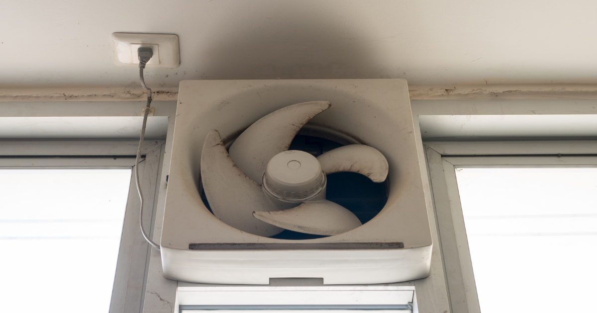 実家の古い換気扇を交換|小さな工事で大きく変わる快適リフォーム